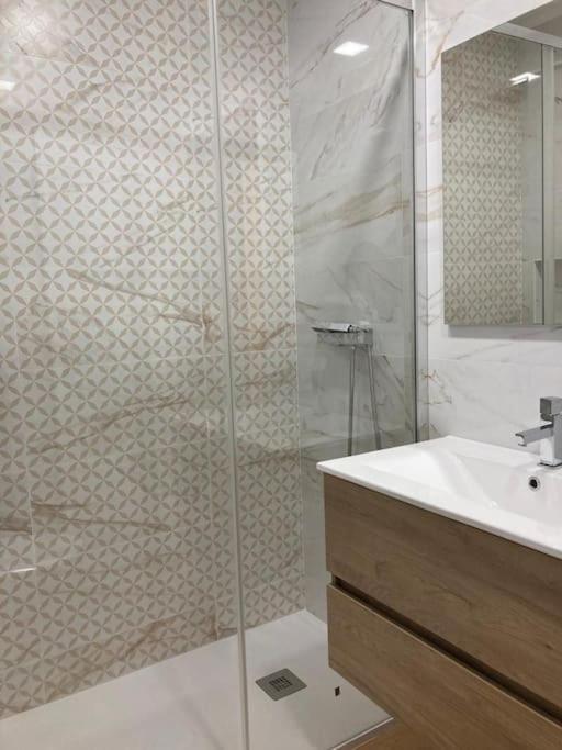 Apartamento Renovado No Centro Da Cidade - Casa4 科英布拉 外观 照片